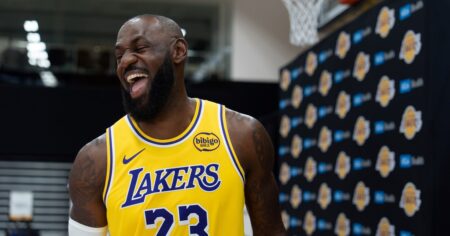 LeBron James esquivó el retiro: "No sé cuándo será el final, hoy estoy entusiasmado" imagen-15