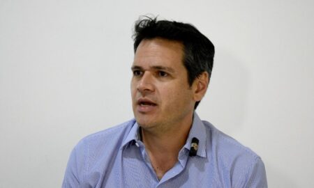 Gustavo González: “Ni la hegemonía de la Renovación, ni la motosierra de Milei” imagen-15