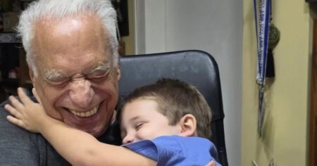 El tierno saludo de Alberto Cormillot a su hijo por su cumpleaños: "No pueden dimensionar lo que esa sonrisa me despierta" imagen-12
