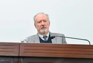 Se oficializó la renuncia del juez Manuel Jesús Moreira imagen-3