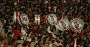 En minutos, River agotó las entradas para el partido ante Racing por Copa Argentina imagen-1