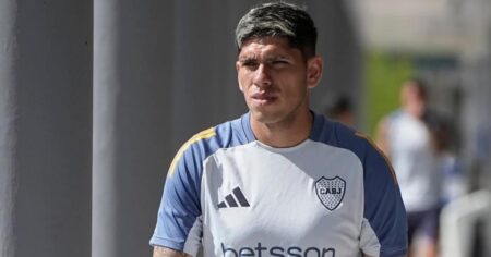 El correctivo de una gloria de Boca para Palacios: "Lo citaría para..." imagen-20