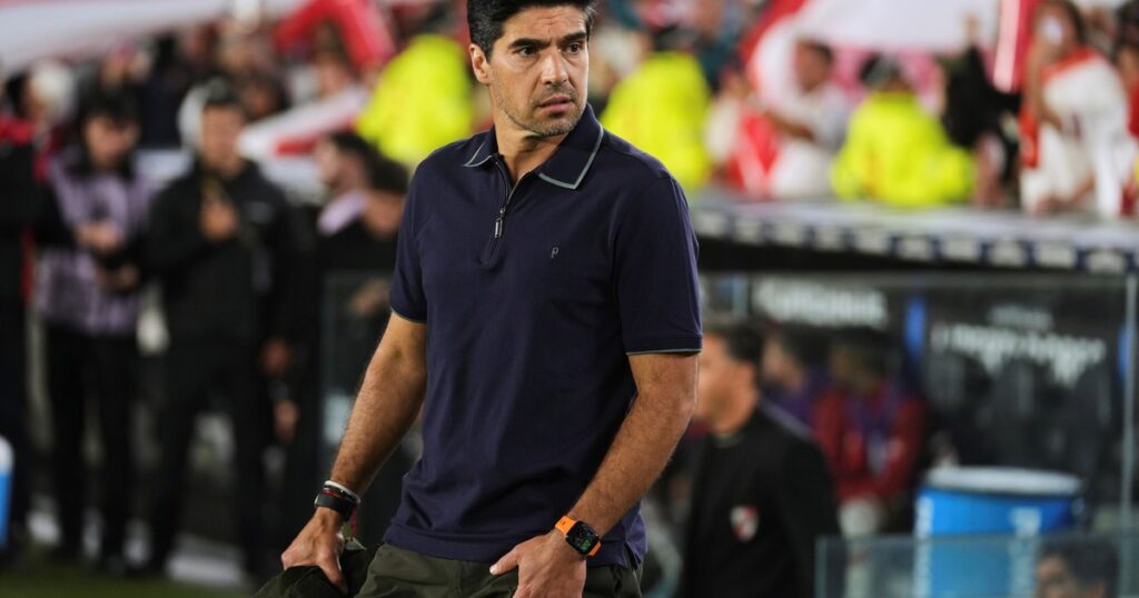 Abel Ferreira: su elogio a la hinchada de River, la admiración por Gallardo y el imponente invicto que tiene ante clubes argentinos imagen-39