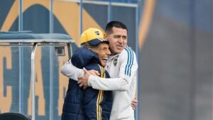 La salud de Russo enciende las alarmas en Boca: no fue a la práctica y es duda para el partido ante Defensa imagen-2