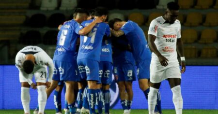 La "U" de Chile vuelve a jugar en Argentina: eliminó al Alianza Lima de Pipo Gorosito y jugará con Lanús la semifinal de la Copa Sudamericana imagen-14