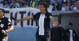 Costas, tras el empate con Independiente: "Del árbitro no hablo, que se encargue la dirigencia" imagen-2