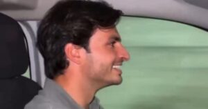 El improvisado viaje que compartieron Charles Leclerc y Carlos Sainz luego del Gran Premio de Azerbaiyán imagen-1