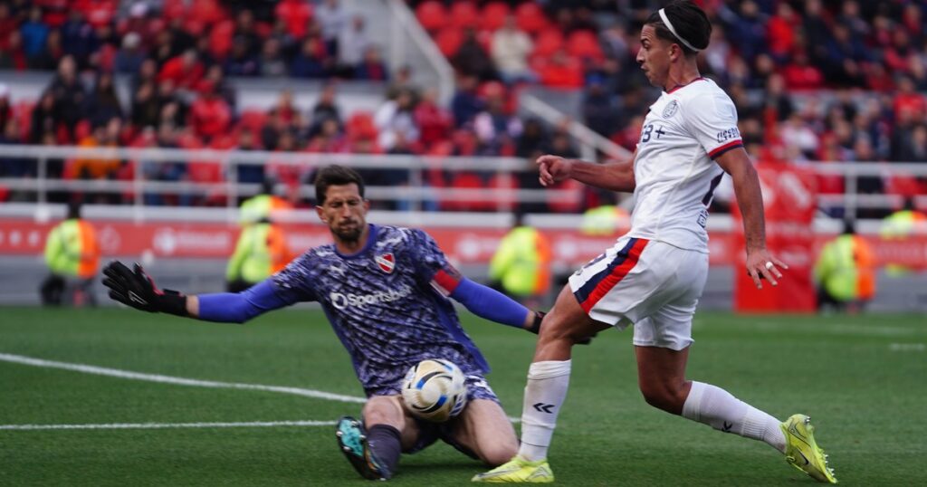 No tiene fin: San Lorenzo extendió su racha negativa en clásicos y alcanzó el peor registro de su historia imagen-5