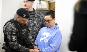 Lo acusan de matar a su mamá y se defendió en juicio: “Yo daba todo por ella” imagen-3
