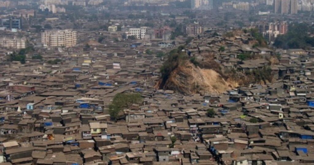 Pusieron en venta la "favela" más grande de Asia, que tiene 22 millones de habitantes imagen-5