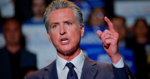 El camino por delante: ¿cuánto tiempo le queda a Gavin Newsom en su cargo? imagen-3