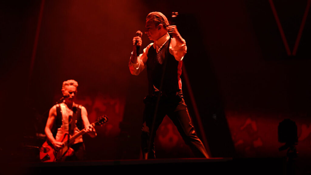 Depeche Mode se suma a la fiesta del anime en el IMAX Depeche Mode se suma a la fiesta del anime en el IMAX imagen-4