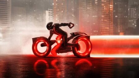 'Tron: Ares' lidera un fin de semana decepcionante: La ciencia ficción no remonta la peor taquilla en España desde hace 5 años imagen-6