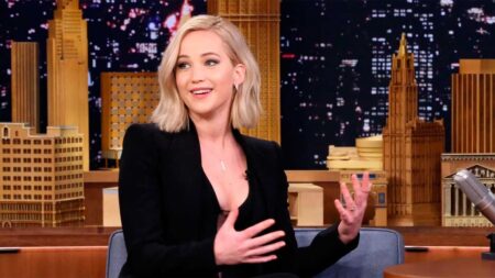 Jennifer Lawrence se sincera sobre la imagen que daba al principio de su carrera: "Me sentí rechazada por mi personalidad" imagen-110