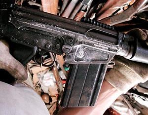 Encontraron un FAL de las Fuerzas Armadas argentinas entre el arsenal del Comando Vermelho Encontraron un FAL de las Fuerzas Armadas argentinas entre el arsenal del Comando Vermelho imagen-3