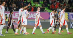 Otro fracaso de Chile: ¿qué les pasa a la Roja y a la Rojita? imagen-2