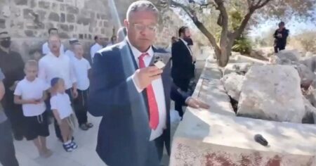 El acuerdo con Hamas: un ministro israelí de extrema derecha afirmó que votará en contra en el gabinete de Benjamin Netanyahu imagen-10