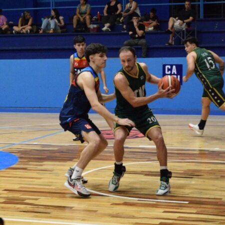 Brown y Luz y Fuerza cerraron la primera fase con un triunfo imagen-6