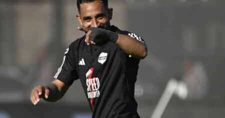Partidos de hoy, lunes 13 de octubre: horario y por dónde ver fútbol en vivo imagen-12