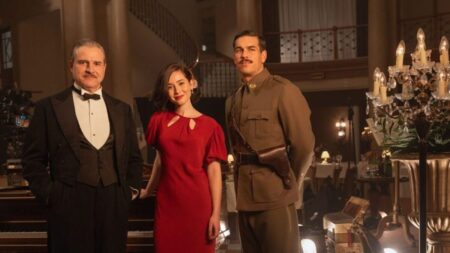 Acaba de terminar la Guerra Civil, eres republicano y te toca servirle la cena a Franco imagen-5