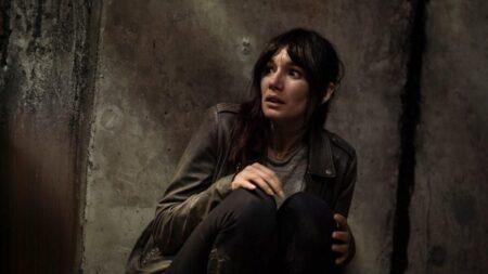 Las bandas callejeras y el terror sobrenatural se cogen de la mano en una propuesta que llega a los cines imagen-106