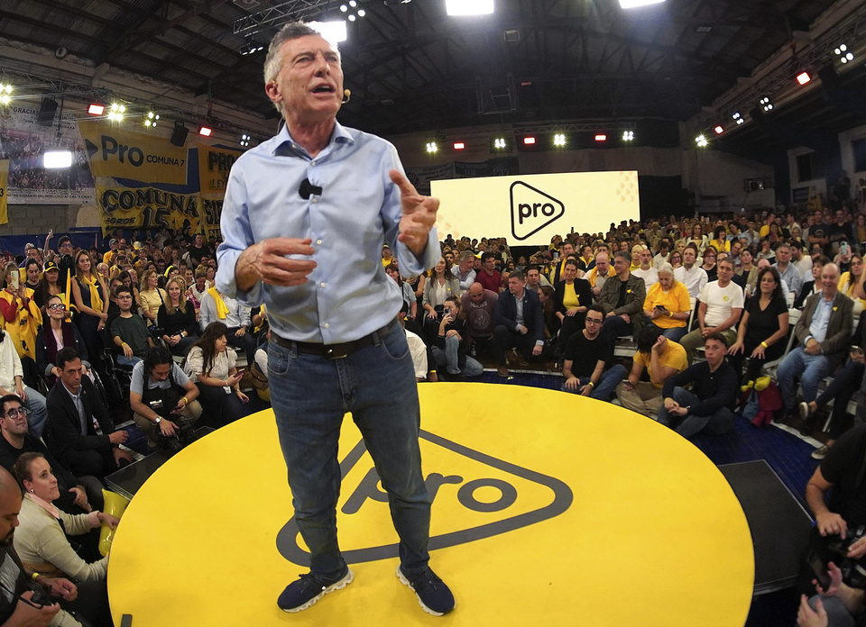 Milei se asocia con Macri en busca del voto antiK y de la mística perdida imagen-93