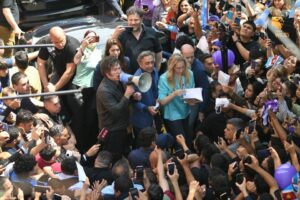 Milei encabezó un acto en Santiago del Estero imagen-4