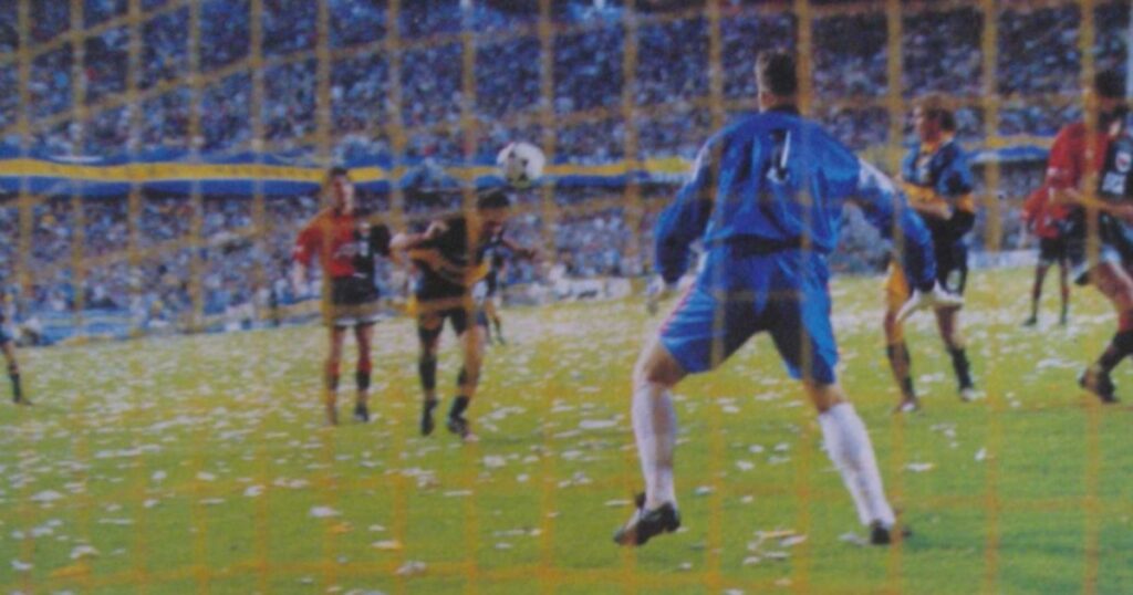 El recuerdo del héroe del día que Diego volvió a Boca: "Fue una fiesta, pero no me perdono haber perdido ese título" imagen-4