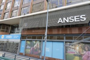 Calendario de Anses: quiénes cobran la AUH este miércoles 15 de octubre imagen-2
