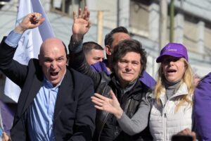 El Gobierno ratificó a Espert como candidato a diputado en la Provincia ante la polémica por sus vínculos con un narco imagen-1