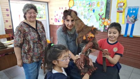 La propuesta lúdica sobre Mitos y Leyendas llega a las escuelas para celebrar la Semana de la Alfabetización imagen-16
