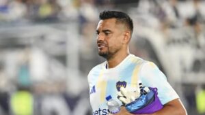 Chiquito Romero rescindió con Boca y es nuevo refuerzo de Argentinos Juniors imagen-3