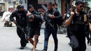 Río de Janeiro: la ofensiva contra el Comando Vermelho deja más de 60 muertos y muestra la expansión del grupo criminal Río de Janeiro: la ofensiva contra el Comando Vermelho deja más de 60 muertos y muestra la expansión del grupo criminal imagen-3