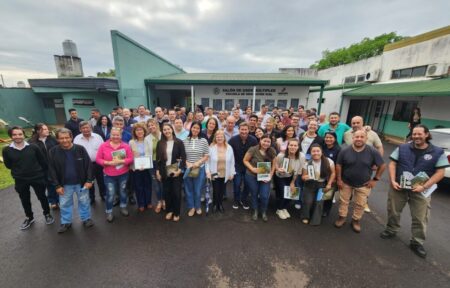 Macias homenajeó a los viales en su último Día del Camino al frente de la DPV imagen-15