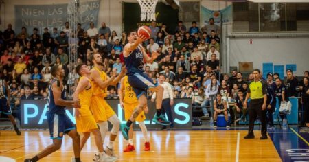 Racing de Chivilcoy ganó por primera vez desde su retorno a la Liga Nacional imagen-12