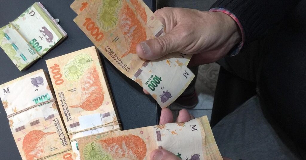¿De cuánto es el salario mínimo en Santa Fe en octubre 2025? imagen-93