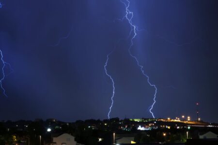 Hay alerta amarilla por tormenta, viento y lluvia para este martes 28 de octubre: las provincias afectadas Hay alerta amarilla por tormenta, viento y lluvia para este martes 28 de octubre: las provincias afectadas imagen-6