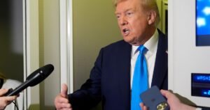 Donald Trump planea reunirse con Lula da Silva y no descarta bajar los aranceles que desataron una guerra comercial y diplomática Donald Trump planea reunirse con Lula da Silva y no descarta bajar los aranceles que desataron una guerra comercial y diplomática imagen-2
