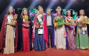 En una noche de música, color y tradición, Montecarlo coronó a las nuevas soberanas de la Fiesta de la Flor y la Orquídea imagen-2