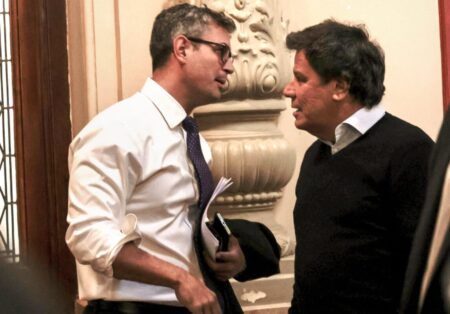 Facundo Manes denunció a Martín Menem por amenazas en los pasillos del Congreso y el libertario lo desmintió imagen-9