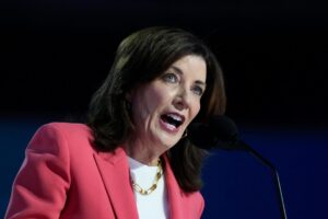Kathy Hochul contraataca por la Guardia Nacional en Nueva York: las cifras del delito en Texas y su filoso comentario imagen-4