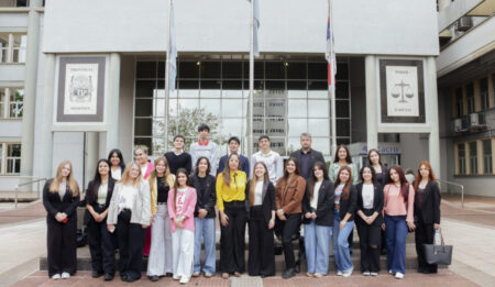 Estudiantes de la Universidad Católica de Santa Fe visitaron el Edificio de Tribunales imagen-7