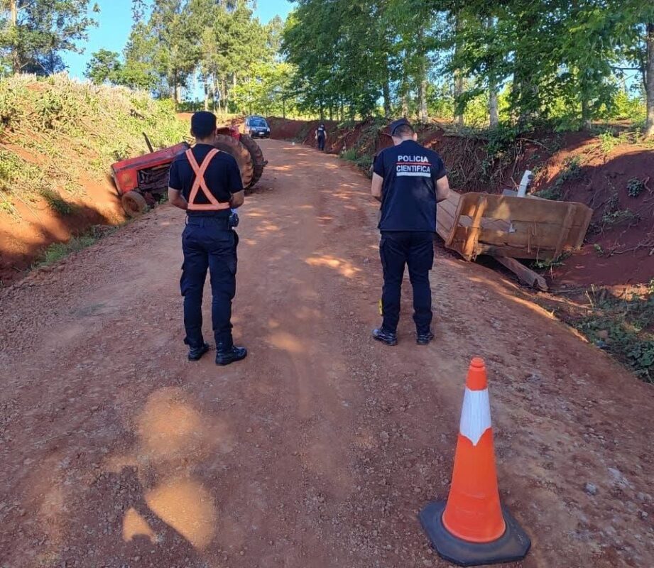 Falleció un hombre tras un accidente con su tractor en El Soberbio imagen-79
