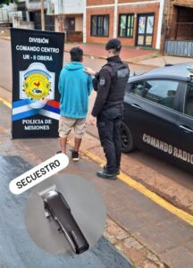Conocido delincuente fue detenido por robar en una barbería de Oberá junto a dos adolescentes Conocido delincuente fue detenido por robar en una barbería de Oberá junto a dos adolescentes imagen-4