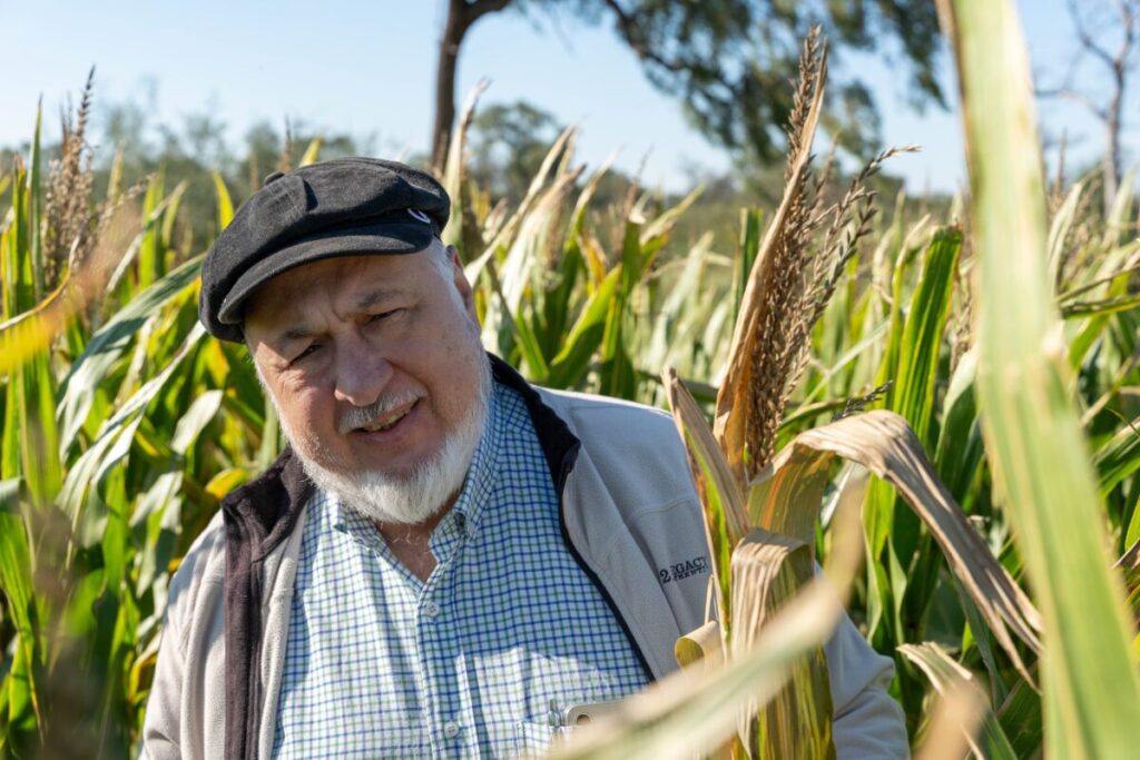 Tiene 4194 hectáreas certificadas: un empresario hizo una jugada maestra con el agua, el lugar donde produce y los empleados Tiene 4194 hectáreas certificadas: un empresario hizo una jugada maestra con el agua, el lugar donde produce y los empleados imagen-102