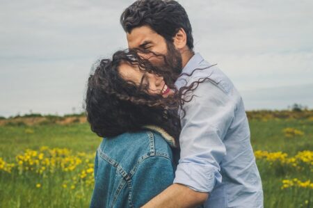 Estaba en pareja, conoció a una mujer que lo enamoró y cuenta por qué no pudo resistir: “Fue magia” Estaba en pareja, conoció a una mujer que lo enamoró y cuenta por qué no pudo resistir: “Fue magia” imagen-11