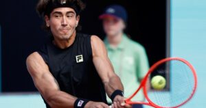 Miércoles gris para los argentinos en el circuito ATP: perdieron Comesaña y Ugo Carabelli imagen-2
