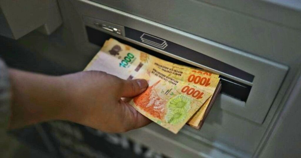 ¿De cuánto es el salario mínimo en Salta en octubre 2025? imagen-89