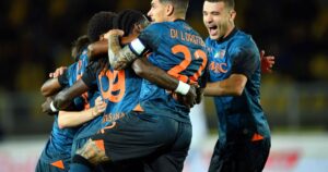 Napoli volvió a ganar, sigue como líder y sueña con el bi en Italia Napoli volvió a ganar, sigue como líder y sueña con el bi en Italia imagen-3