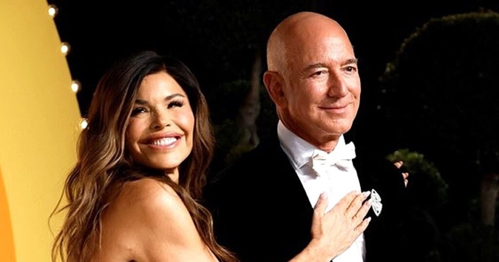 Cuánto costó la lujosa boda de Jeff Bezos y Lauren Sánchez, que paralizó Venecia por tres días Cuánto costó la lujosa boda de Jeff Bezos y Lauren Sánchez, que paralizó Venecia por tres días imagen-4